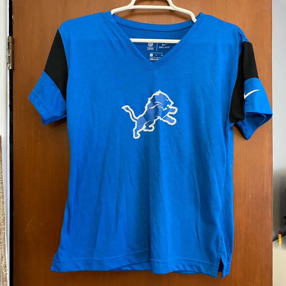 NWOT Nike Detroit Lions Shirt